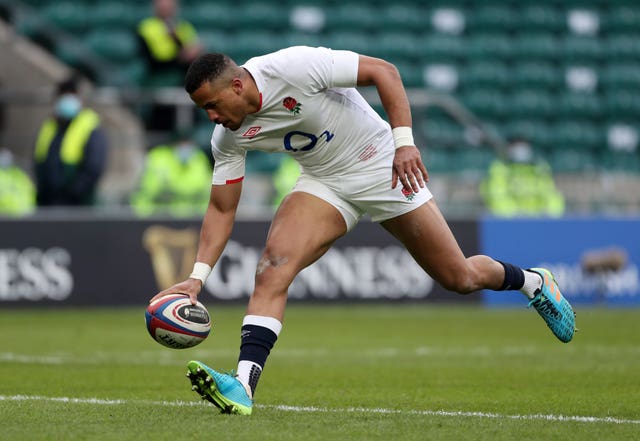 Anthony Watson scores a try
