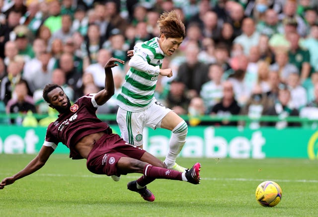 Celtic narrowly beat Hearts 3-2 in the Scottish League Cup 