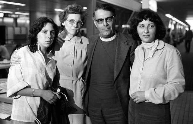 Bishop Hassan Dehqani-Tafti – Heathrow Airport, London