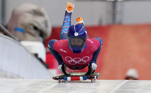 Lizzy Yarnold had a dizzy spell at the end of her first run