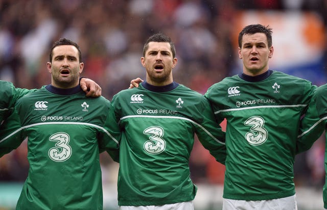 Rob Kearney, centre, and younger brother Dave Kearney, left, with Johnny Sexton during the 2016 Six Nations