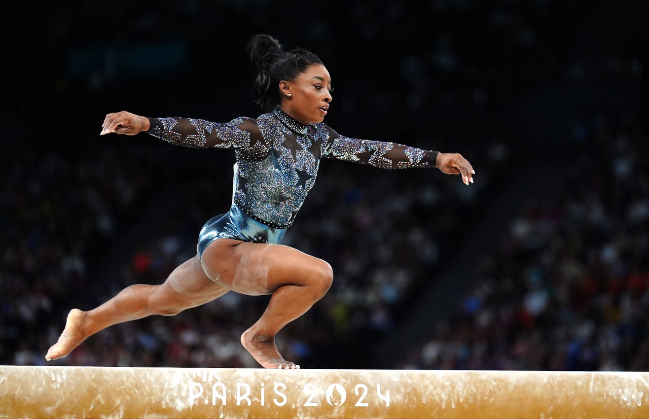 Biles is back Simone a big pull as celebrities descend on the