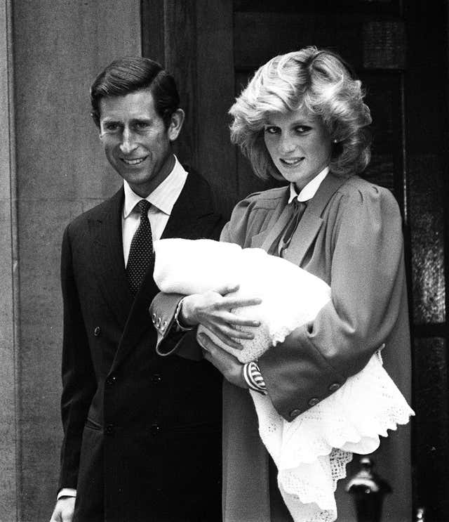 Newborn Prince Harry and his parents