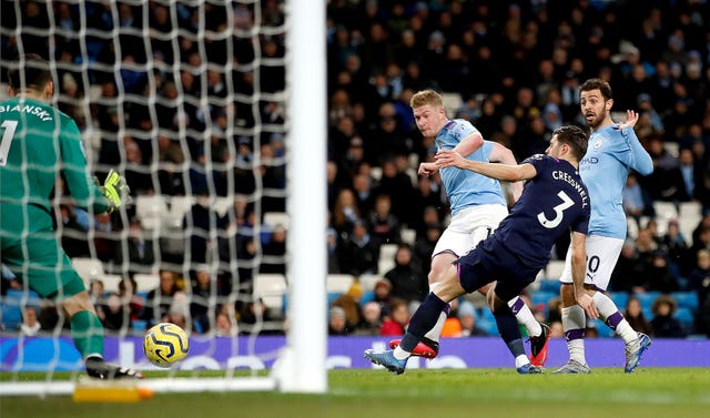 Kevin De Bruyne was on target as Manchester City beat West Ham