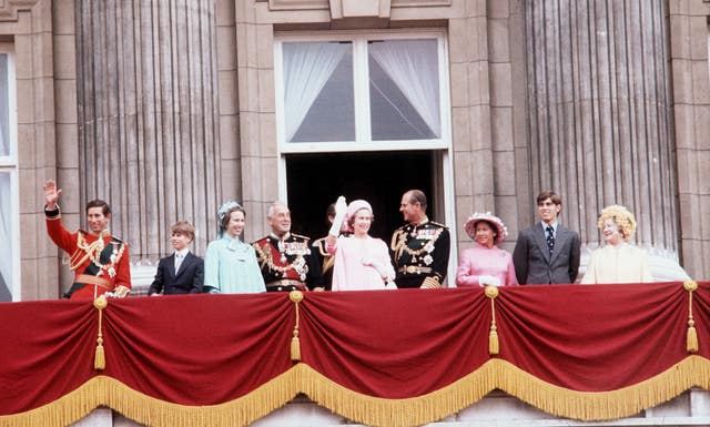 Royalty – Queen Elizabeth II Silver Jubilee