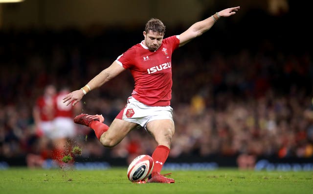 Leigh Halfpenny kicks for goal against Italy