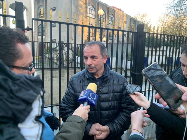 Eyewitness Abi Watik speaking to media outside London Central Mosque
