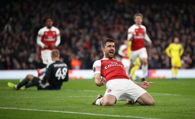 Sokratis wrapped up Arsenal's win over BATE to secure a place in the round of 16.
