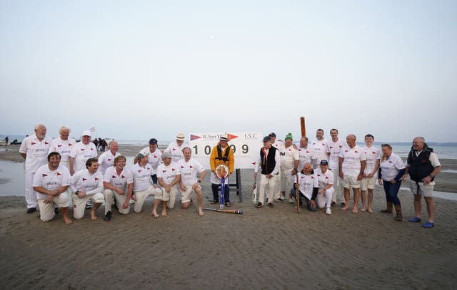 Bramble Bank cricket match