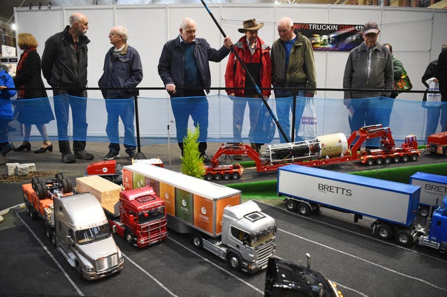 Enthusiasts look at model trucks 