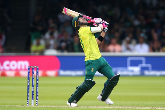 Faf Du Plessis is caught out against Pakistan 