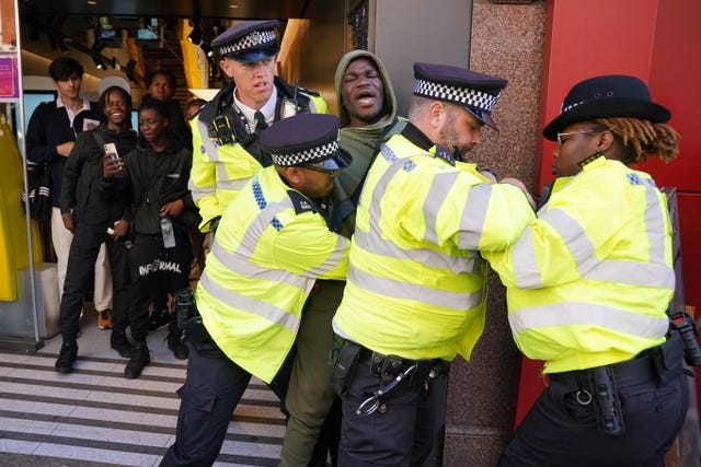 Oxford Street disorder