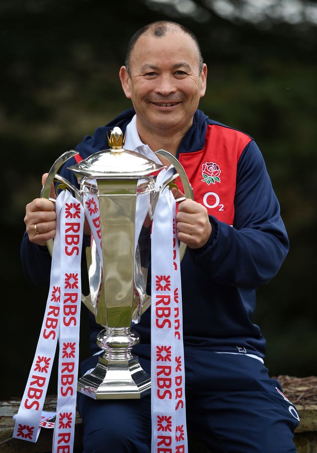 Eddie Jones with the Six Nations trophy 