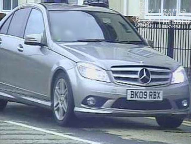 A silver/grey Mercedes C200 Sport,