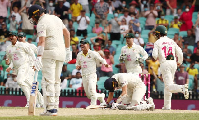 Australia v England – 2021/22 Ashes Series – Fourth Test – Day Five – Sydney Cricket Ground