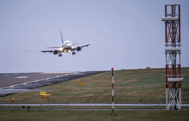 Flight FR2333 from Krakow lands in strong winds at Leeds Bradford Airport in Yorkshire
