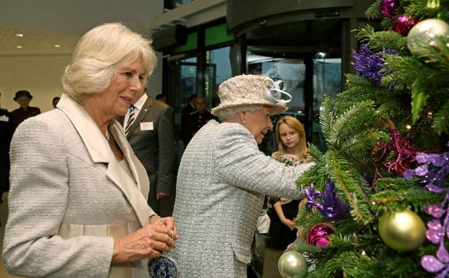 Queen and Camilla open new Barnardo’s HQ