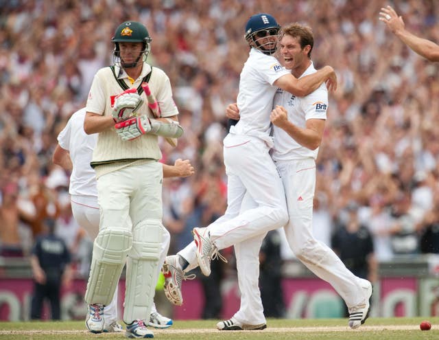 Cricket – 2010 Ashes Series – Fifth Test Match – Australia v England – Day Five – Sydney Cricket Ground