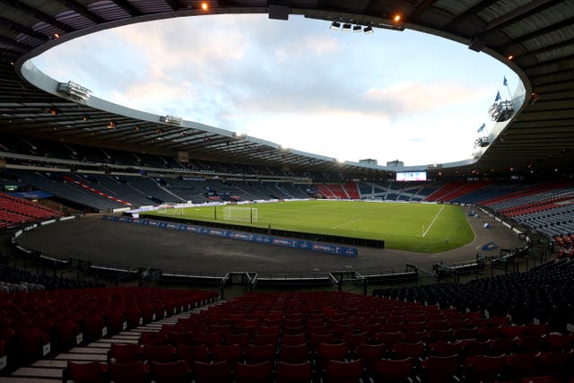 يأمل الوزير الأول الاسكتلندي نيكولا ستورجون أن يتمكن هامبدن بارك من استضافة مباريات بطولة أوروبا 2020