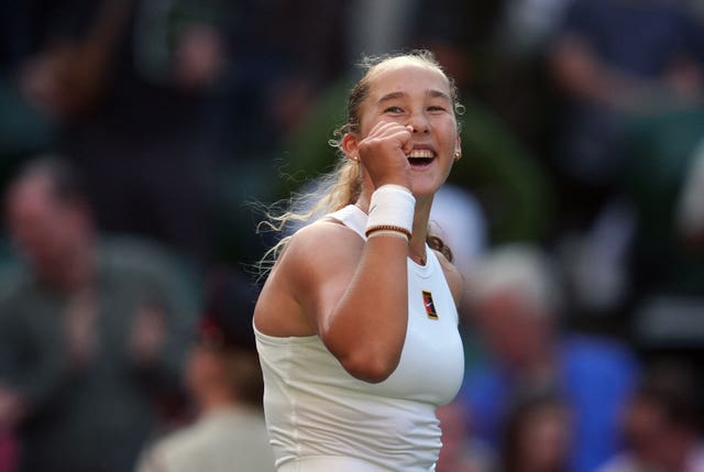Mirra Andreeva celebrates victory over Emma Navarro