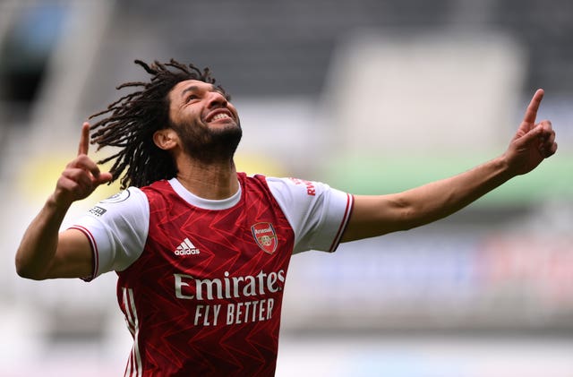 Mohamed Elneny celebrates scoring against Newcastle