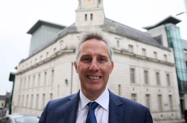 Ian Paisley survives recall petition