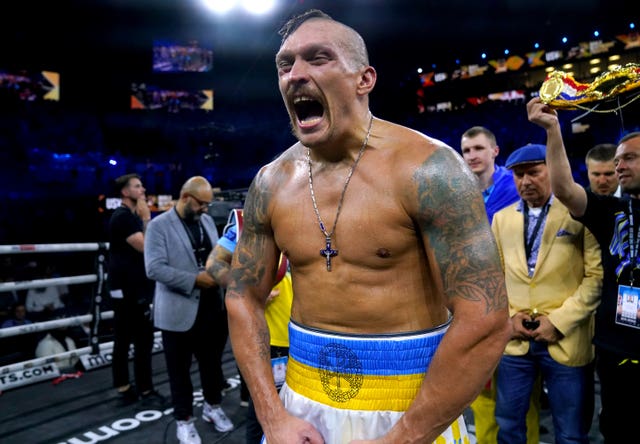 Usyk celebrates - and then says he wants a fight with Tyson Fury 