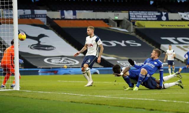 Toby Alderweireld scores an own goal against Leicester