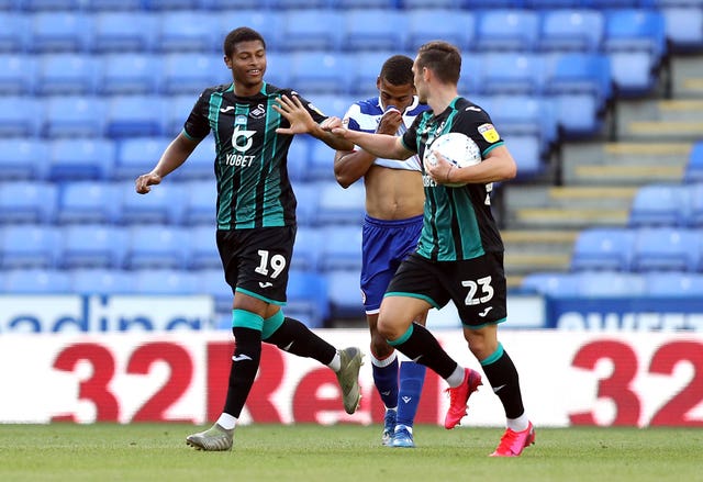 Rhian Brewster, left, fired Swansea ahead at Reading