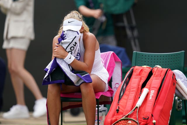 Mirra Andreeva composes herself after after beating Anastasia Potapova 