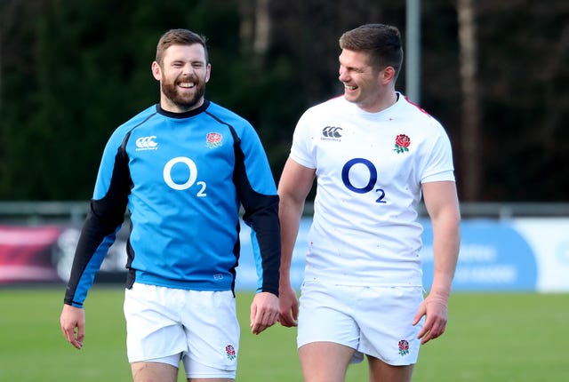 Elliot Daly (left) and  Owen Farrell are among the Saracens contingent in England's latest training squad 