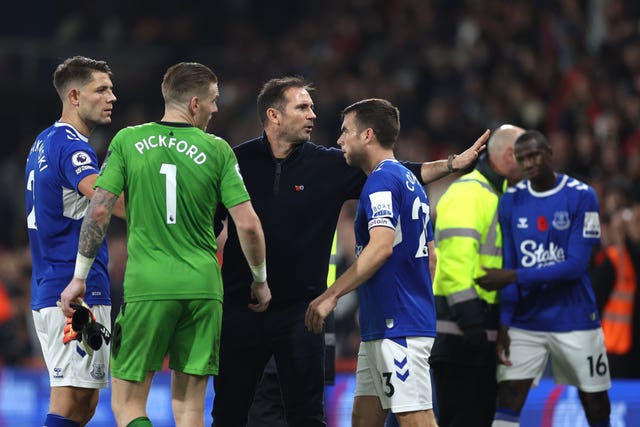 Everton goalkeeper Jordan Pickford and manager Frank Lampard (centre) react to fans following the Premier League match at Bournemouth
