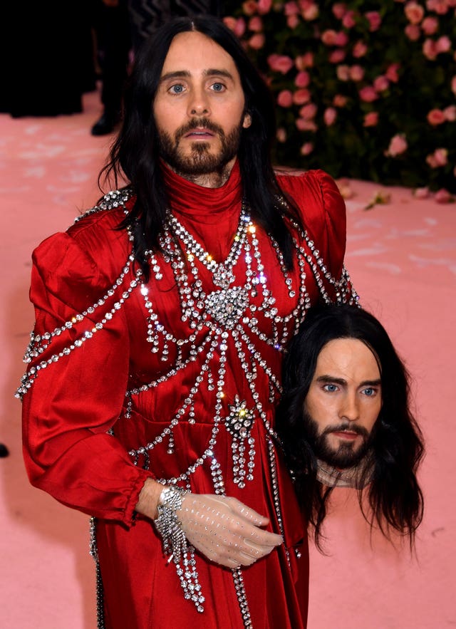 Jared Leto carries a model of his head at the Met Gala | BT