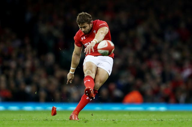 Leigh Halfpenny got Wales going
