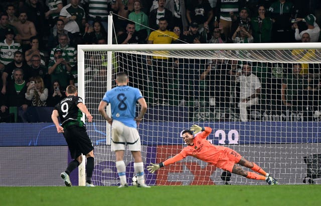 Viktor Gyokeres scores a penalty for Sporting Lisbon