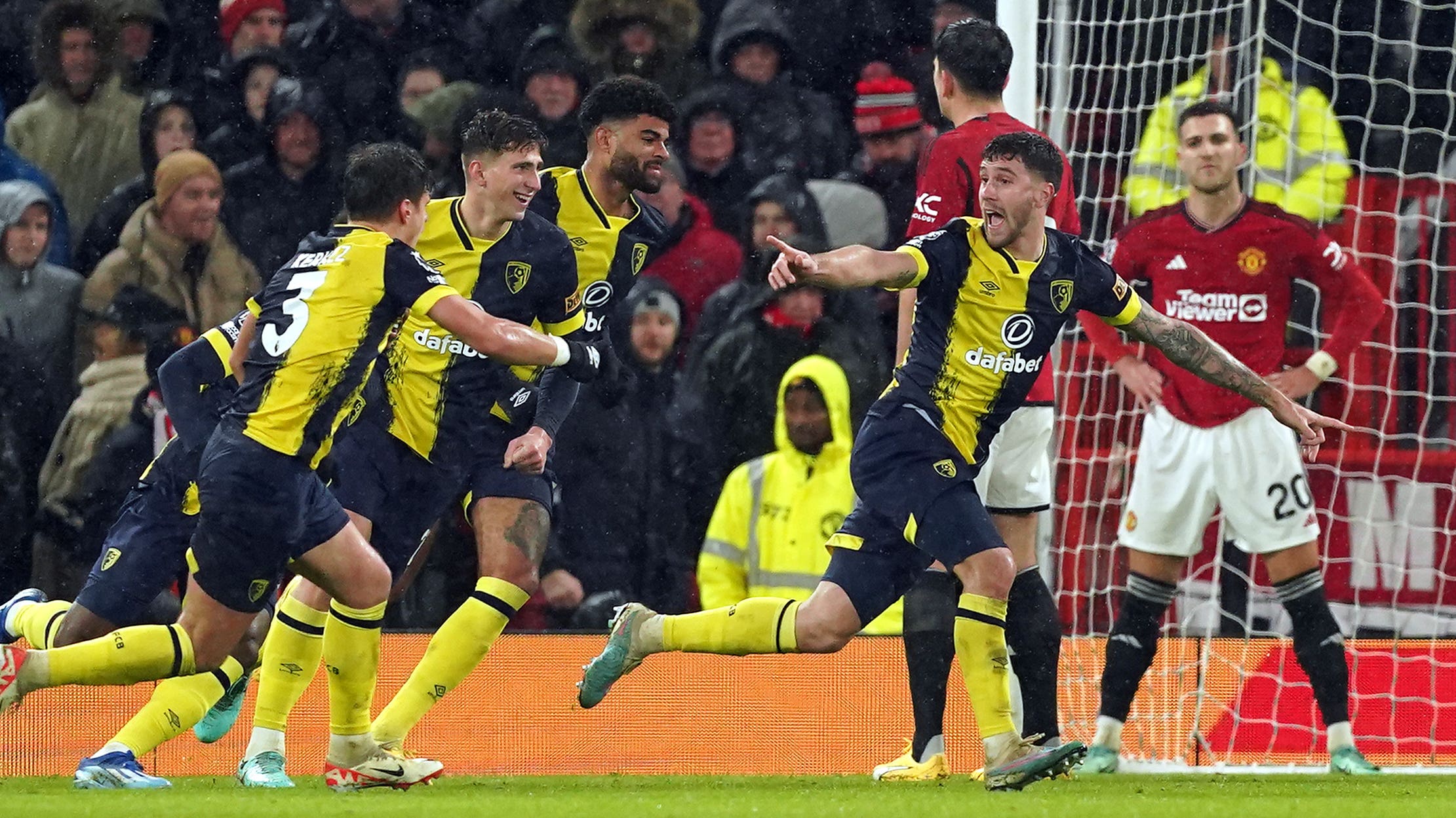 Bournemouth’s Marcos Senesi (second right) celebrated at Old Trafford