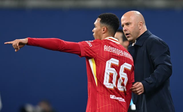 Trent Alexander-Arnold with Liverpool manager Arne Slot.