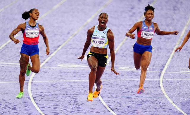 Julien Alfred winning gold