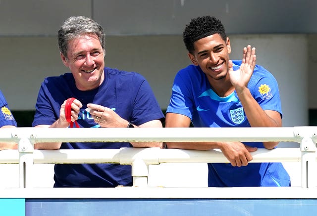 FA technical director John McDermott watches training with Jude Bellingham