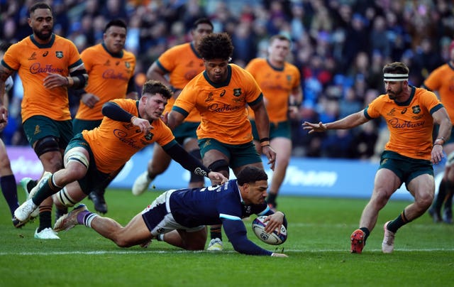 Sione Tuipulotu breaks clear to score Scotland's opening try