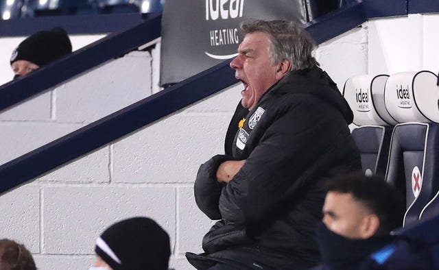 Sam Allardyce shouts from the bench