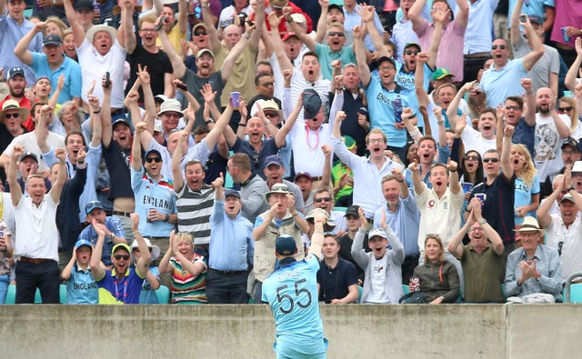 Stokes catch drew adulation from the crowd