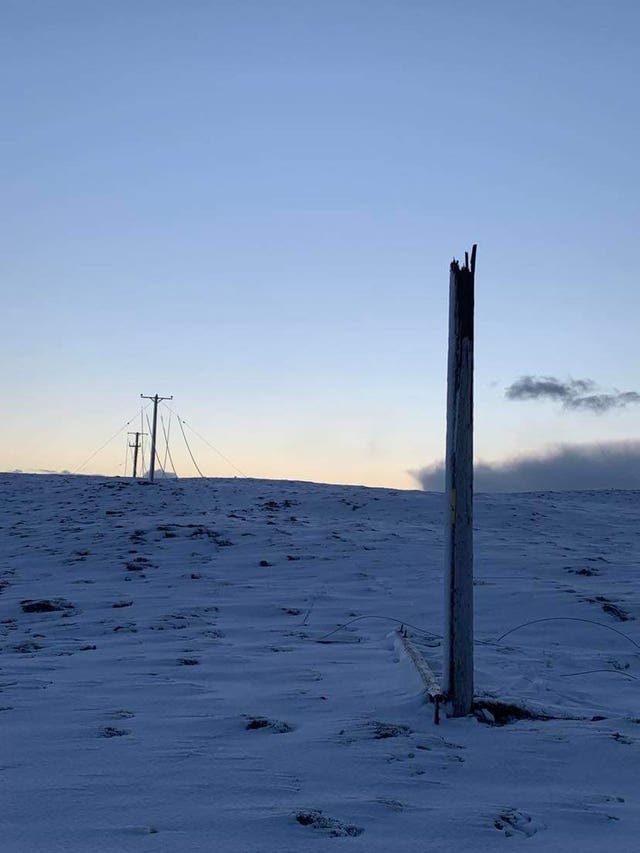 Power lines brought down by heavy snow in Shetland