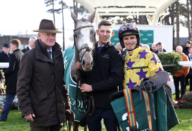 Willie Mullins and Danny Mullins celebrate winning the Goffs Irish Arkle Novice Chase with Il Etait Temps
