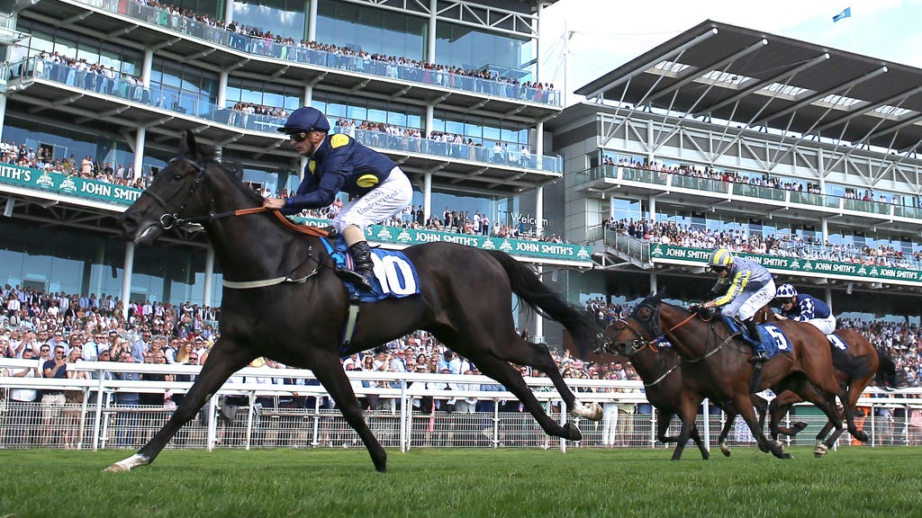 Royal Aclaim winning at York