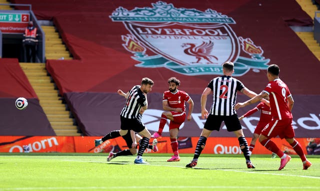 Mohamed Salah, second left, scored his 20th Premier League goal for the third successive season against Newcastle