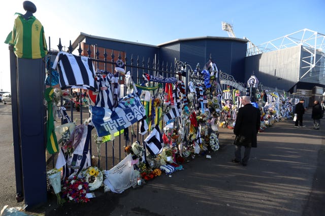 Cyrille Regis memorial service