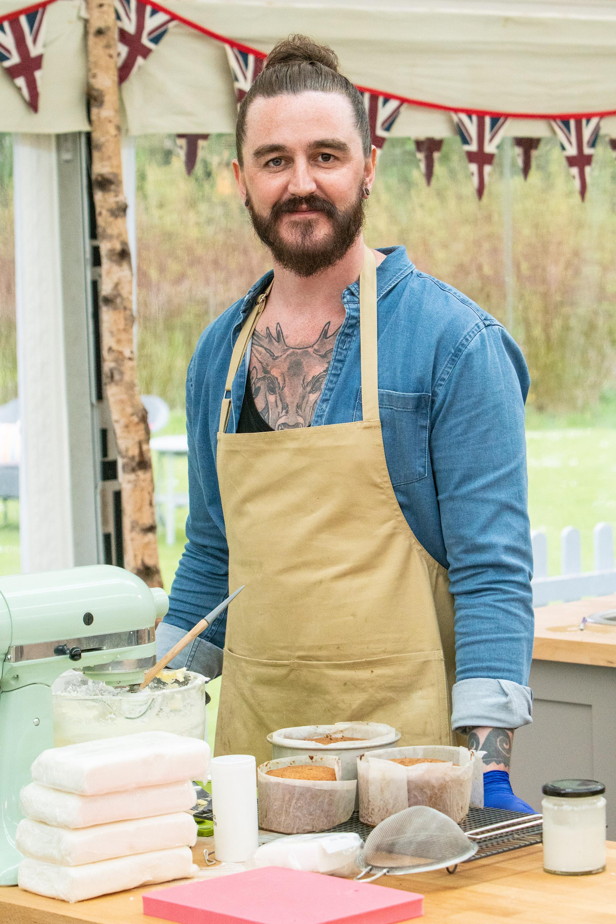 First Great British Bake Off Contestant Gets Axe After Raw Cake ...