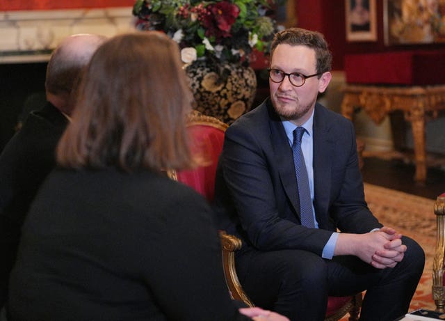 Elizabeth Emblem reception