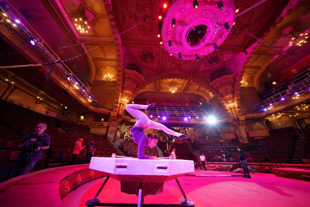 Stefany Rivera go through her routine at Blackpool Tower Circus 